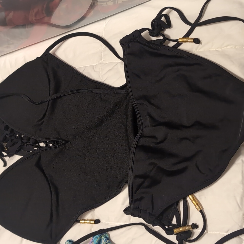 Bathing suit - Picture 7 of 11
